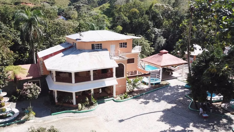 Hotel en venta en Bonao