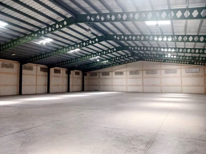 Nave en Alquiler Herrera - Imagen 2