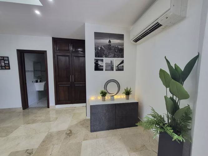 Apartamento en alquiler Piantini , 3 hab amueblado - Imagen 2