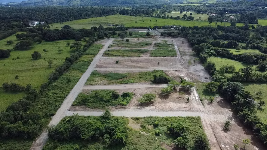 SOLARES DE VENTA EN PROYECTO ECOTURISTICO DE BONAO