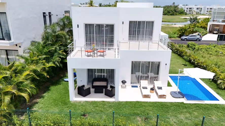 Vendo villa en playa nueva romana - Imagen 2