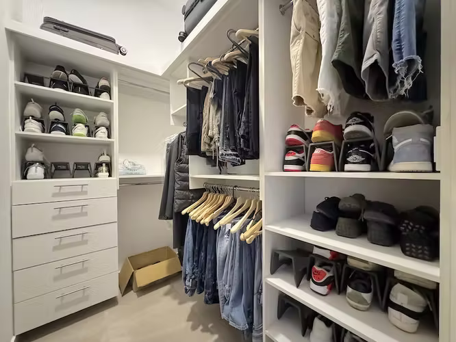 En Naco Apartamento Amueblado en Alquiler de Dos habitaciones US$2,250. - Imagen 8