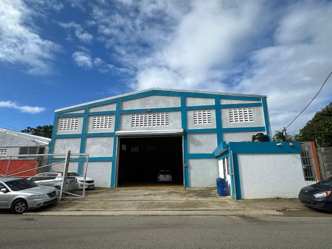 industrial Warehouse for Lease in Engombe, Santo Domingo Oeste