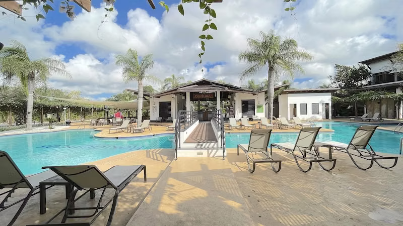 En Guavaberry Apartamento Amueblado en Venta de Una Habitación.