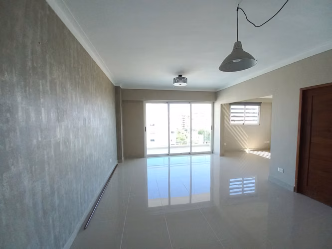 Apartamento en alquiler Evaristo Morales, 1 hab mas family - Imagen 2