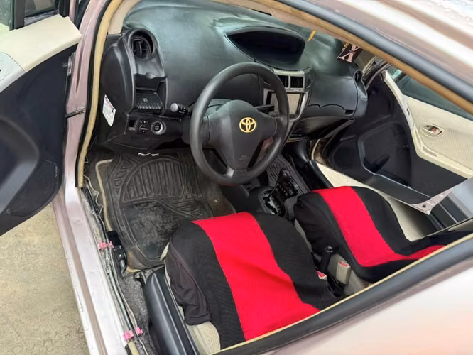 Toyota Vitz año 2007