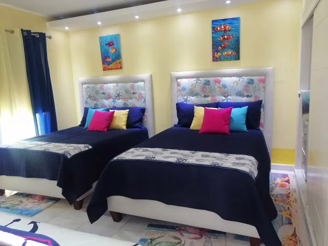 VENTA DE ACOGEDOR APARTAMENTO AMUEBLADO EN PLAYA NUEVA ROMANA - Imagen 5