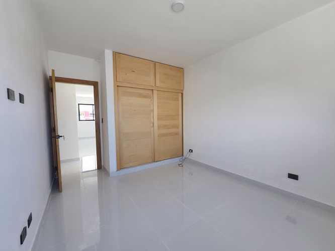 Te Construimos Este Modelo de Casa DH 12 a tu medida Aut. San Isidro - Imagen 4