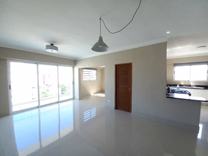Apartamento en alquiler Evaristo Morales, 1 hab con family - Imagen 6