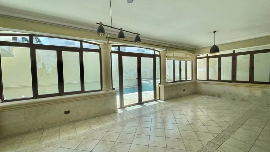 CASA 1ER NIVEL EN ALQUILER COMERCIAL EN LOS CACICAZGOS - Imagen 8