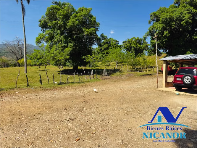 Finca ganadera de 846 tareas en venta