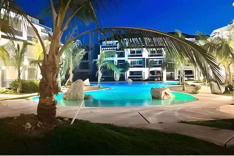 ¡Tu Paraíso a 10 Minutos de la Playa! | Apartamento Amueblado en Dominicus - Imagen 12