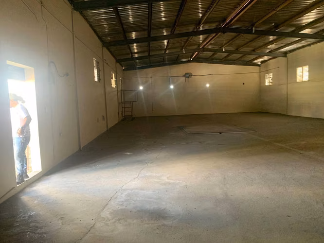 Nave/local en Herrera - Imagen 4