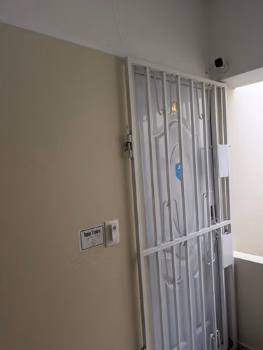 Apartamento 2 Hab. en El Cacique | 2 Baños | US$108,000 - Listo para Generar dinero desde 1er día en Airbnb - Imagen 18