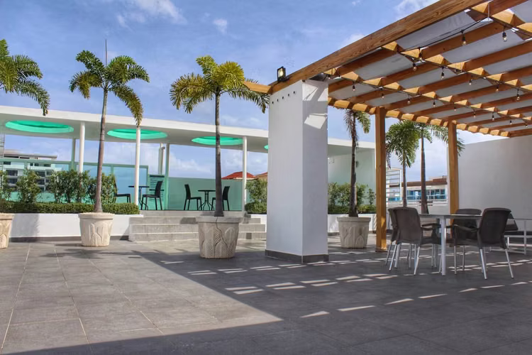 Apartamento en alquiler en Bella Vista de 2 habitaciones - Imagen 5
