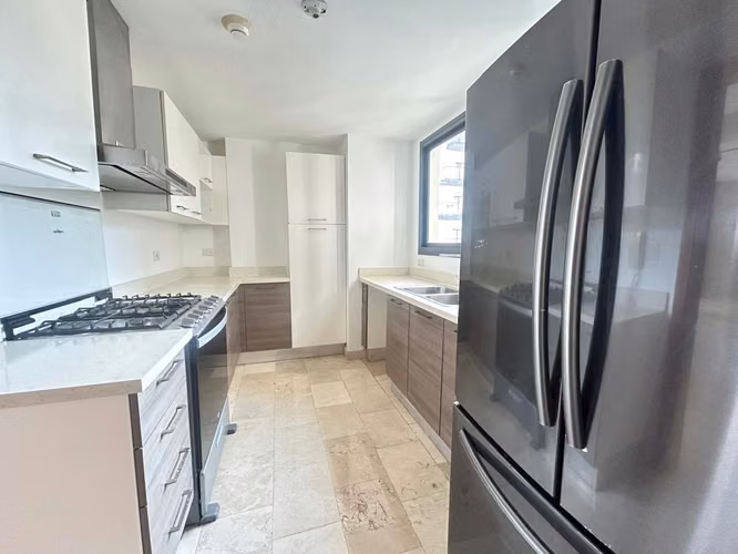 Apartamento en venta Cerca de Todo en el Ensanche Naco - Imagen 4