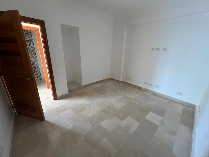VENDO APARTAMENTO EN EL RENACIMIENTO