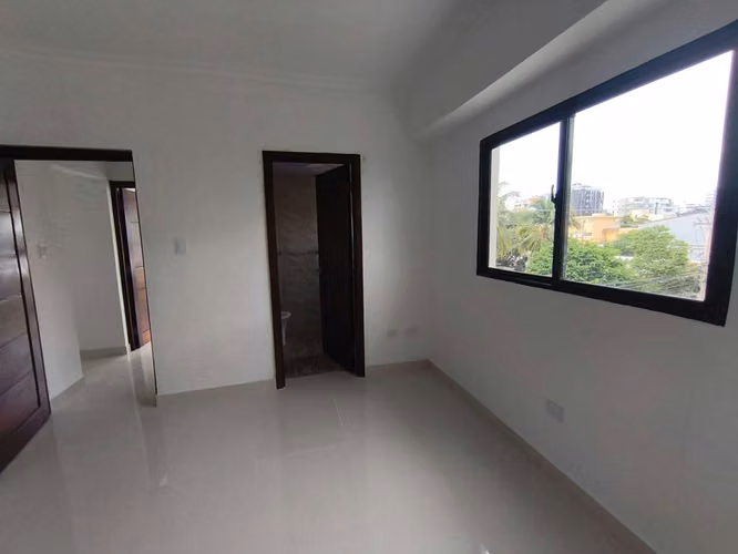 Apartamento en venta de 2 habitaciones | Gazcue - Imagen 4