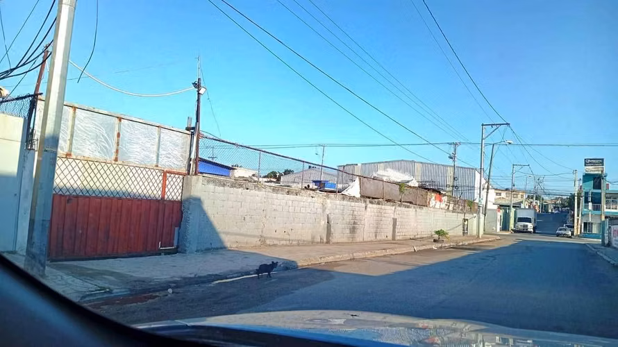 Solar comercial de esquina con naves en venta – Santo Domingo Este - Imagen 7
