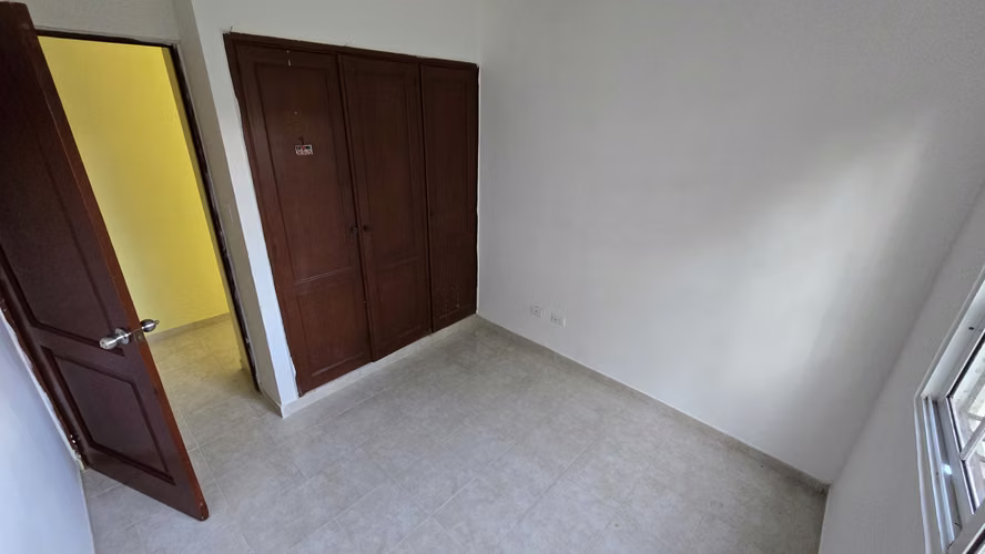 Apartamento en Residencial Carmen Renata, 3er nivel con 3 habitaciones y 2 baños.  - Imagen 7
