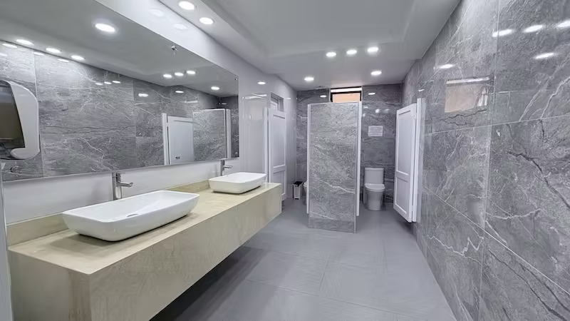 ALQUILER LOCAL OFICINA EN TORRE EMPRESARIAL . EVARISTO MORALES. 42 M2- US$1,100 - Imagen 2