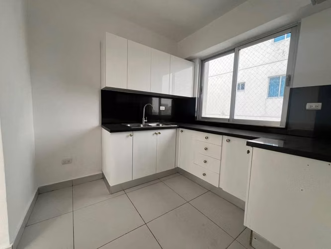 Apartamento en Alquiler en Naco | 2 Habitaciones - Imagen 4
