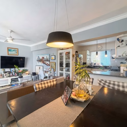 Apartamento de dos dormitorios en Urb. Costa Verde 3er. Nivel - Imagen 2
