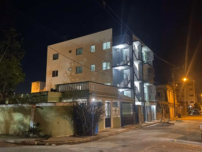 Edificio de 7 Apartamentos En Venta en San Isidro