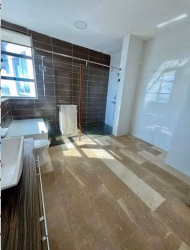 Apartamento amueblado de lujo en Alquiler en Serrallés - Imagen 3