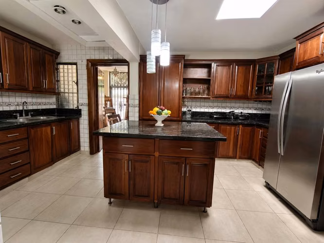 Hermosa casa en venta en Jardines del sur - Imagen 9