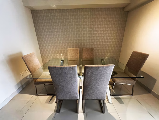 Apartamento en Alquiler en Paraiso Amueblado de DOS Habitaciones  - Imagen 7
