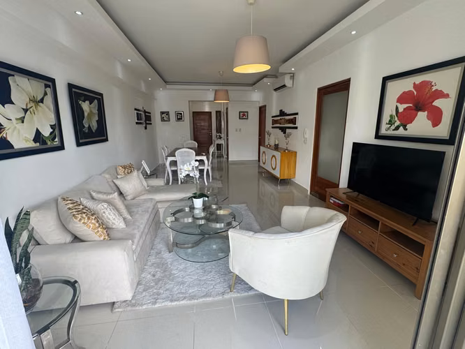 Alquilo Apartamento Amueblado, 2 Habitaciones en Piantini, Gym, Terraza - Imagen 7