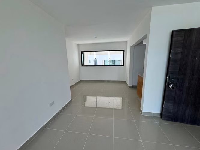 APTO. EN VENTA 3ER NIVEL EN SANTIAGO - Imagen 3