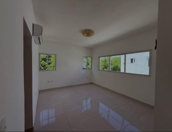 Casa Nueva en Venta en La Caleta, La Romana - Imagen 3