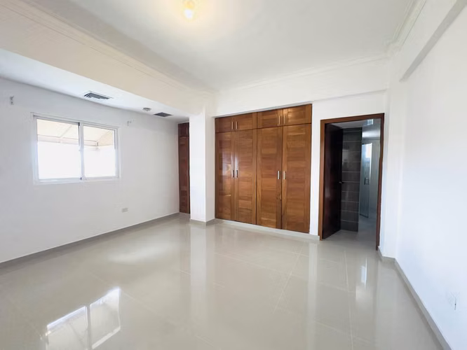 Apartamento en alquiler Santo Domingo Oeste | 698 m² | 3 hab. | Terraza privada con piscina | $1,500 - Imagen 6