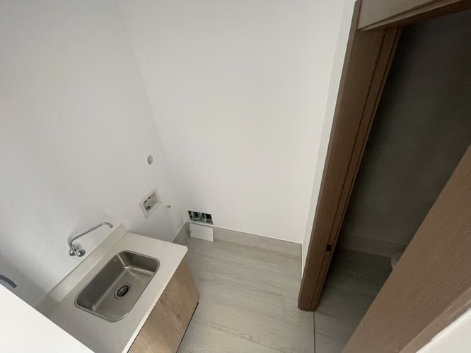 Apartamento moderno en venta y alquiler en M STUDIO | 1 Hab, Piso 11, Vista Urbana, Torre con Piscina y Gimnasio - Imagen 7