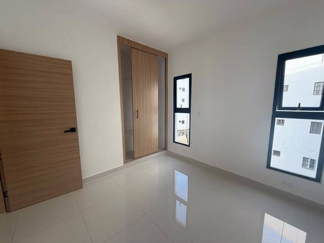 Apartamento en Las Damas con piscina 3hab