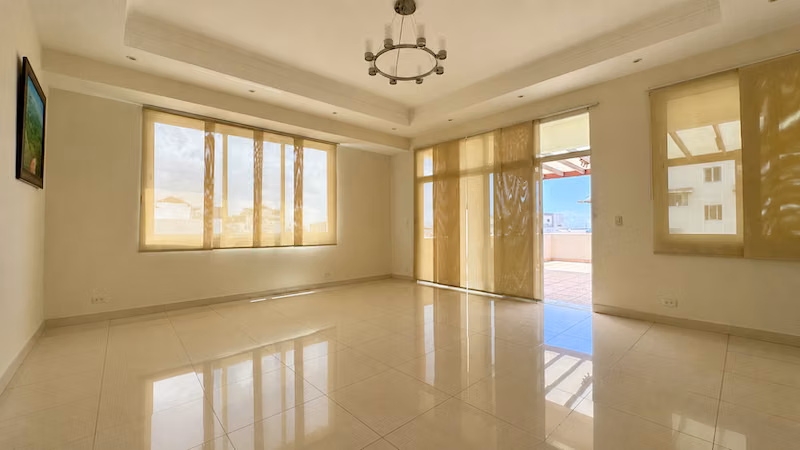 VENTA PENT-HOUSE EN MIRADOR SUR. CUATRO HABITACIONES Y TERRAZA PROPIA. - Imagen 4