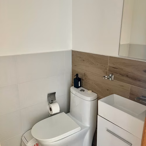 Apartamento En Alquiler De 1 Habitación Y 2 Baños En Piantini  - Imagen 6