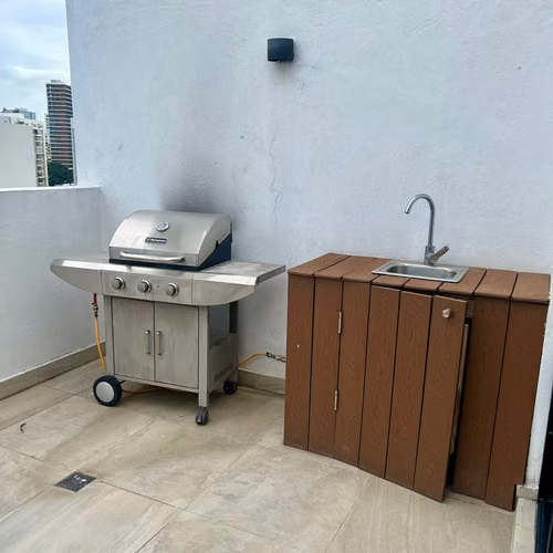 Apartamento En Alquiler De 1 Habitación Y 2 Baños En Piantini  - Imagen 9