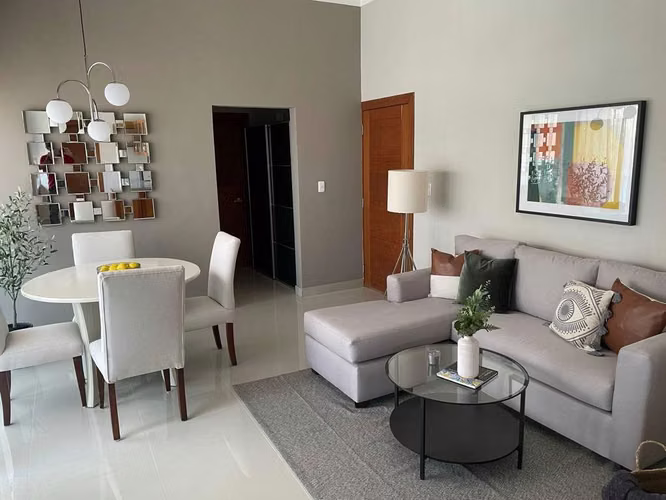 Apartamento Amueblado en Alquiler Evaristo Morales - Imagen 2