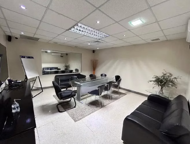 Commercial space 203 in Plaza, Renaissance