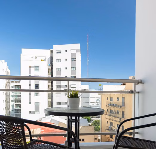 Apartamento amoblado en Naco, Santo Domingo — Torre Alto Palermo II
