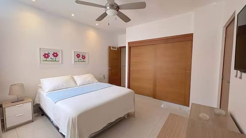 Venta apartamento en Piantini Amueblado de Una Habitación próximo al Saint George. US$150,000 - Imagen 11
