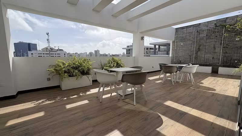 Venta apartamento en Piantini Amueblado de Una Habitación próximo al Saint George. US$150,000 - Imagen 16