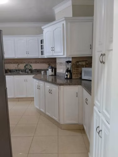 Apartamento Amueblado en Bella vista de 3 habitaciones con walking closet  - Imagen 5