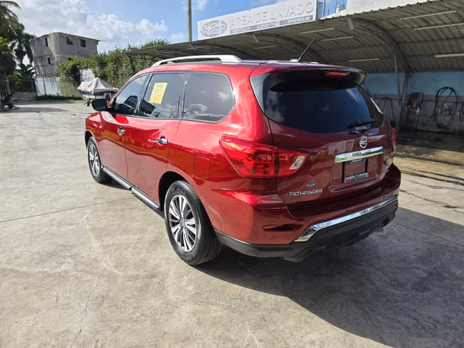Nissan Pathfinder 4x4 3 filas de asientos desde 55 diarios - Imagen 5