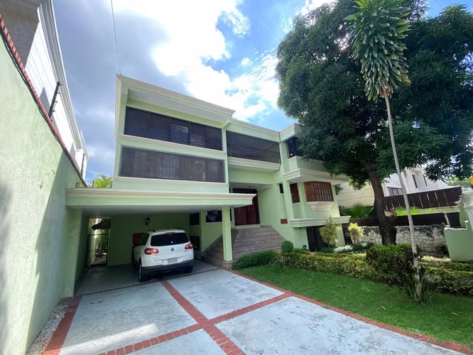 Casa en los Cacicazgos 630 solar US$825,000 - Imagen 3
