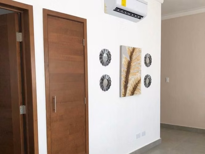 Apartamento en Alquiler en Serralles Amueblado de UNA Habitación  - Imagen 8