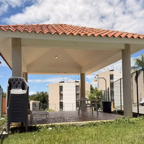 $75,000 3BR Apartment Near the U.S. Embassy | Pool, Parking, Inverter & Water storage (Tinaco)